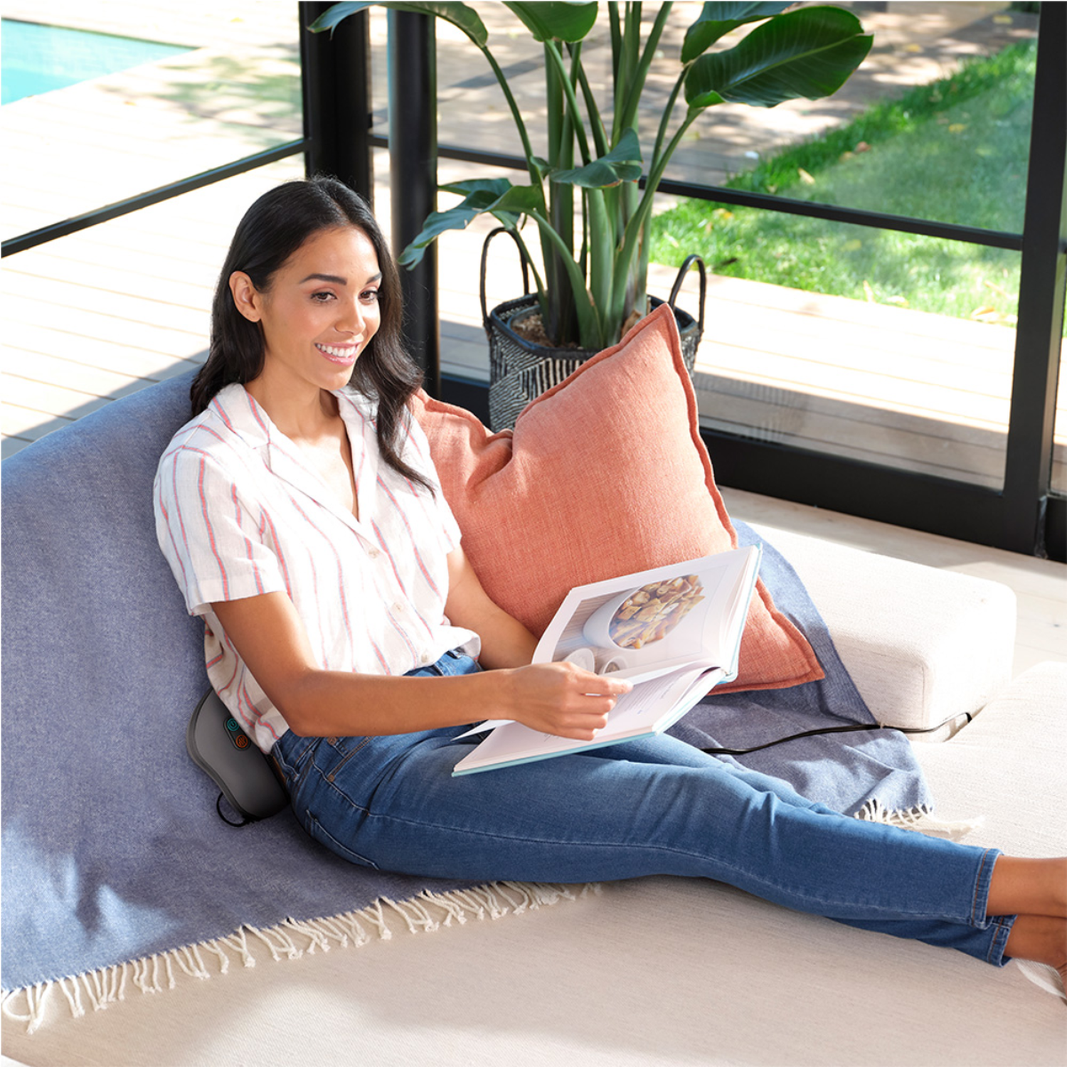 png_1500x1500_65124237